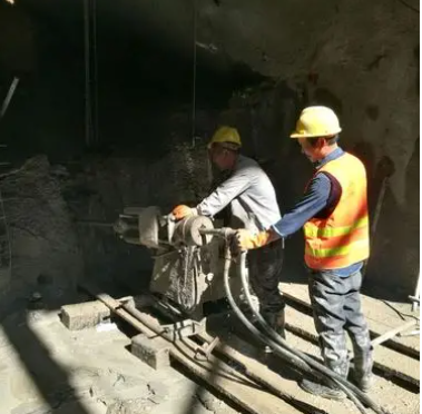 天祝水下抗分散灌浆料特点 水下不分散注浆料介绍